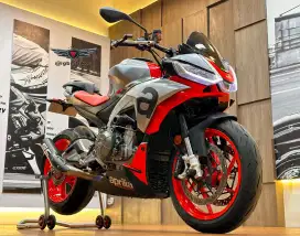 Aprilia Tuono 660 Merah