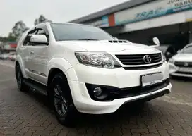 TOYOTA FORTUNER G VNT TRD 2.5 AT 2014