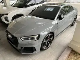 Audi RS5 2018 Grey On Black