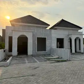 RUMAH 1LT SEMARANG TIMUR