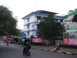 HOTEL 4 LANTAI DI IBUKOTA PROPINSI