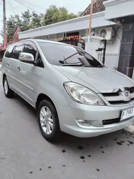 Innova V MT 2007 euro