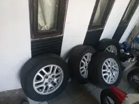 Velg nisan evalia R14 dan velg HSR R 16