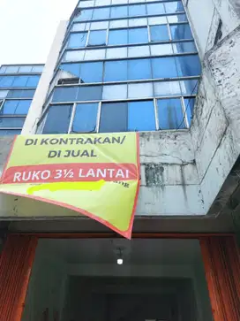 Di jual Ruko 3,5 lantai di Pasar Cikarang Plaza dekat SGC