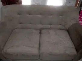 Jual sofa bekas masih layak