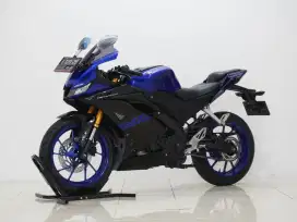 Yamaha R15 v3 2020 bergaransi mesin 5000km