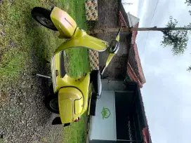 vespa super 1975