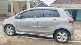 Toyota Yaris 2010 Bensin