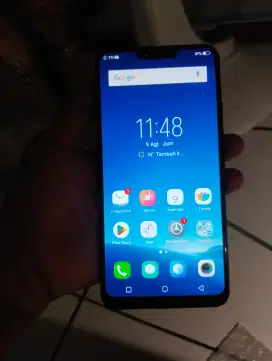 Vivo V9 ram 4/64  minus pemakaian aja HP cas ga Ori