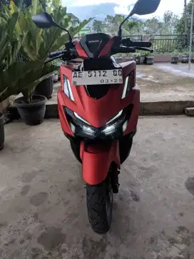 Vario 160 cbs merah