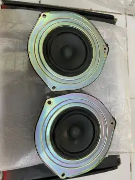 SPEAKER MOBIL AYLA AGYA ORIGINAL BEKAS COPOTAN ORIGINAL