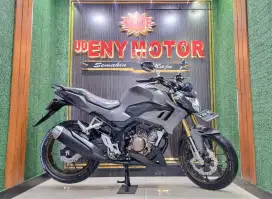 LOW KM - HONDA ALL NEW CB 150R SE TH 2022 - ENY MOTOR