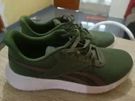 Sepatu Reebok Running