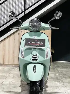 Istimewa‼️Vespa Primavera S 150 ABS th 2021 - Ayu Mustika