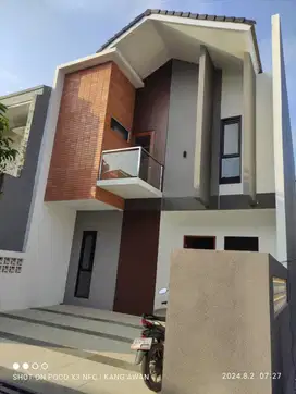 Dijual Rumah BARU Bagus MINIMALIS Lokasi STRATEGIS Sayap BKR PASIRLUYU