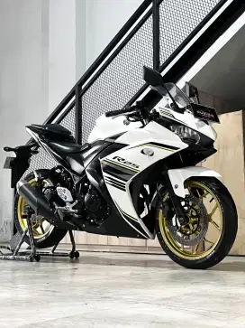 TERMURAH Yamaha R25 white 2017