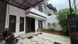 Rumah Cantik di Janur Elok Kelapa Gading Jakarta Utara