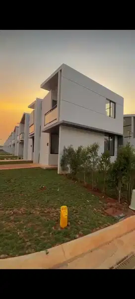 Rumah Cluster 2 Lantai Modern di Lippo Cikarang