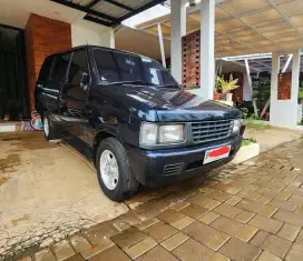 Jual Mobil bagus Isuzu Panther Royale 1997