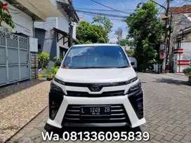 VOXY 2018 PUTIH MATIC