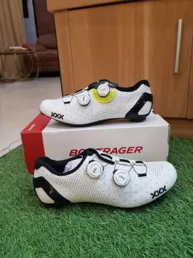 SEPATU ROAD BONTRAGER XXX TREK WHITE