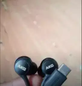 Samsung AKG Type C