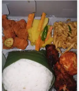 Terima pesanan nasi kotak