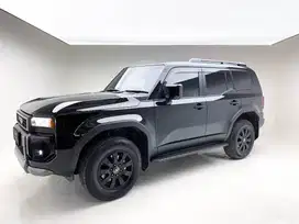 TOYOTA LAND CRUISER 250 PRADO VX 1st EDITION 2024 BLACK ON DARK BROWN