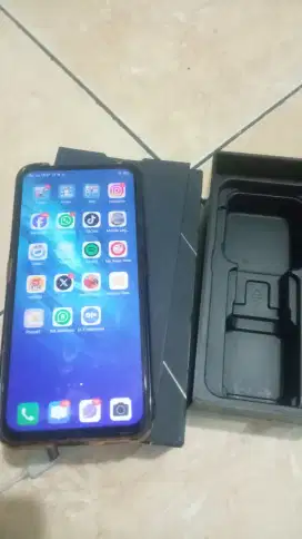 VIVO V17 pro 8/128 LENGKAP