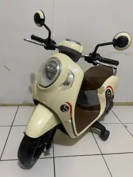 Motor Aki anak scoopy