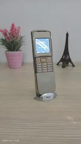 NOKIA 8800 SIROCCO GOLD