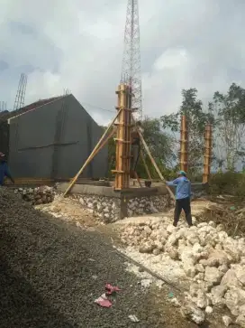Tukang bangunan