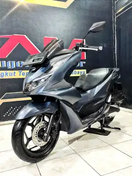 Honda PCX CBS 160cc 2022 km rendah 6rb. Anugerah Motor rungkut tengah