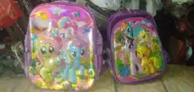 Slhkn plh slh 1 dr tas sklh berkualitas kond mls luar dlm.murah sj cpt