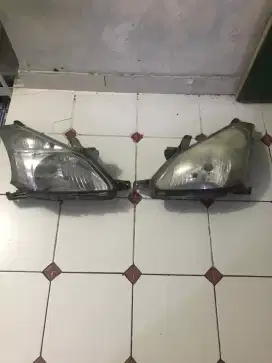 Jual Head lamp Avanza 2014