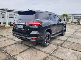 Toyota Fortuner GR 2.4 tahun 2021 antiq low km