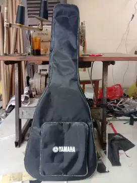 Tas gitar jumbo