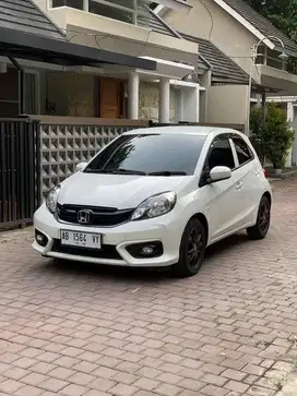 Honda Brio E Manual 2018 mt Putih 1.2 satya agya mazda ayla kredit