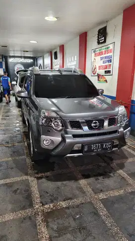 Nissan X-Trail 2012 Bensin