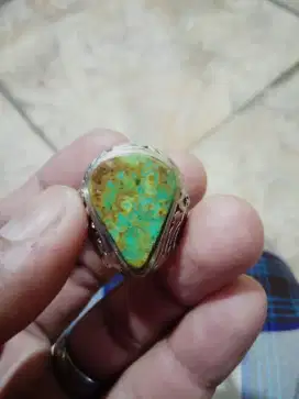 Batu pirus persia serat mas