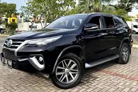 Fortuner VRZ 2.4 AT 2016