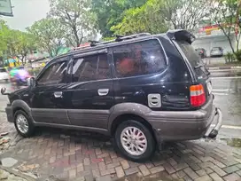 Toyota Kijang 2004 Bensin