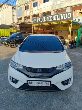 Dijual honda jazz rs matic 2014 dp 25jt