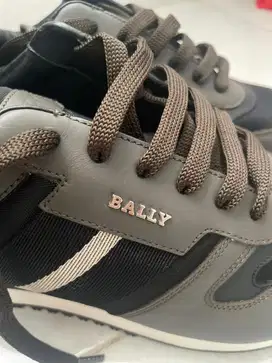 Bally Asar BROWN