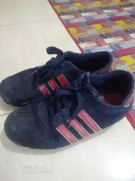 Adidas ori apa adanya no 41 layak asli