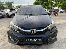 Dijual honda brio e cvt 2020 dp 25jt