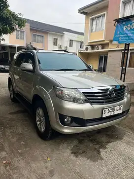 Fortuner G Facelift Matic Solar 2012