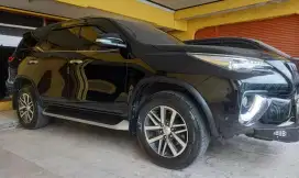 Fortuner VRZ 4x2 Diesel AT 2017 - LOW KM MULUS TANPA LECET