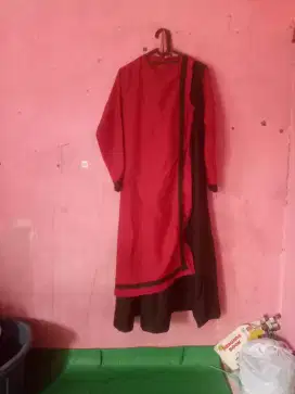 jual 2 gamis baju muslim warna abu Polet orange  SM merah mwrun