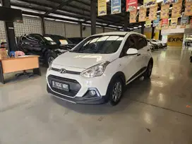 (LOW KM 20rban) Hyundai i10 AT 2016 / 2017 Pajak Panjang